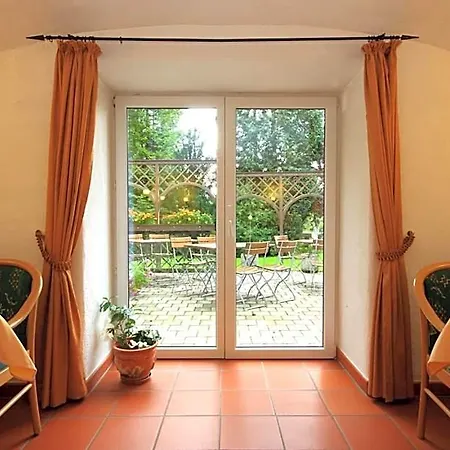 Otel Trasen